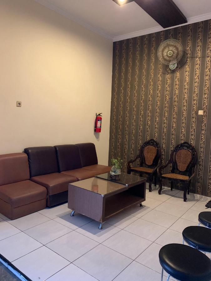 Penginapan Asiera Banyuwangi  Εξωτερικό φωτογραφία